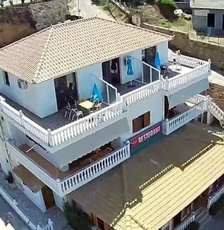 Lagjini Apartmanhotel 3*