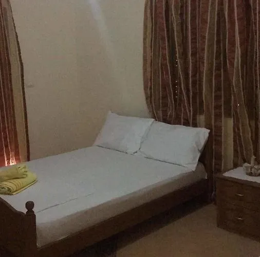 Aparthotel Lagjini 3*