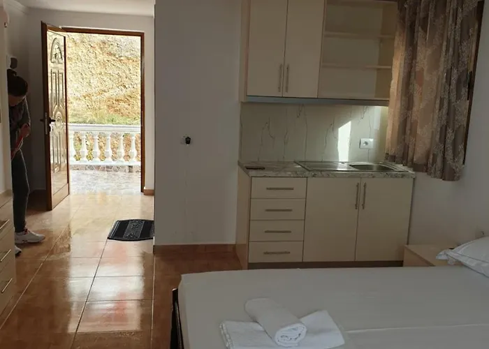 Lagjini Aparthotel Lukovë