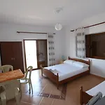 Kompleks Angjelo Lägenhetshotell 3*