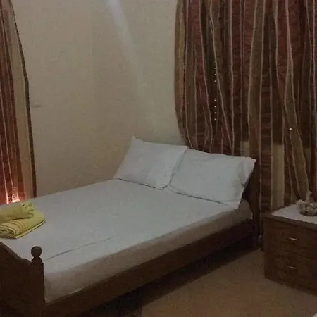 Aparthotel Lagjini 3*