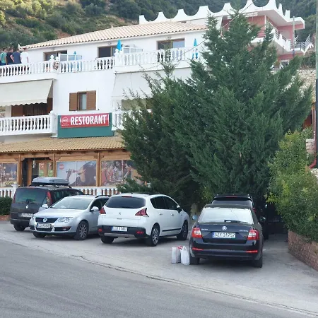 Lagjini Aparthotel Lukove